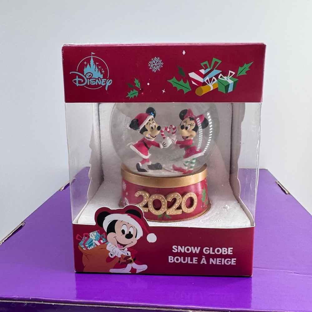 Disney Mickey and Minnie Mouse Christmas Holiday Snow Globe 2020 RETIRED